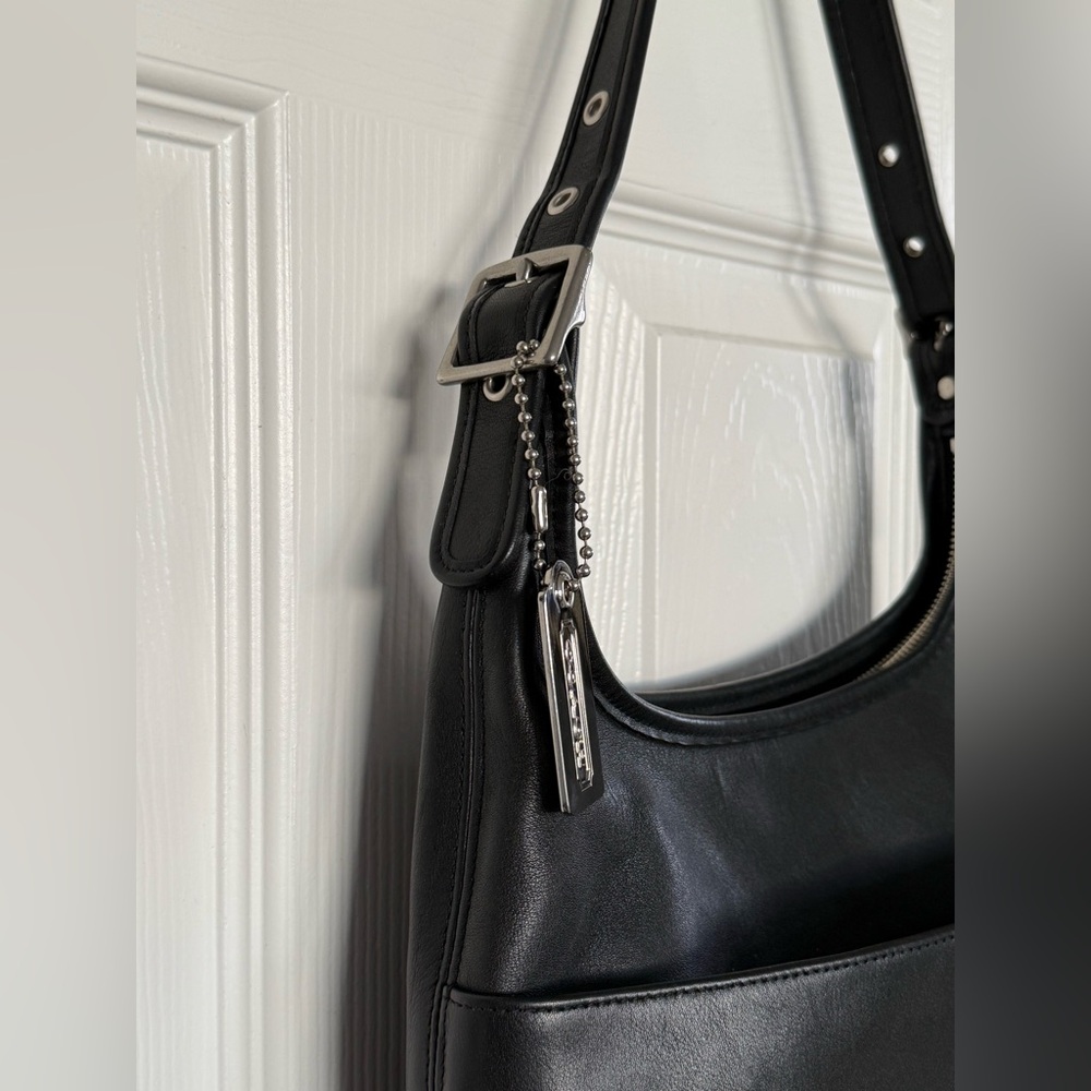 Coach Vintage 9058 Legacy Hobo Black Leather Nickel Silver Tone Hardware - Picture 12 of 16